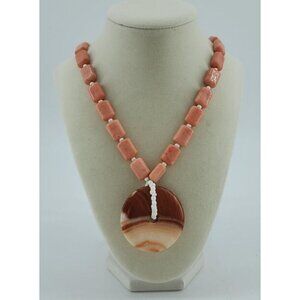 Vtg Chunky Pink Agate Cherry Quartz Pendant Beaded Necklace 28" (32" w/ Pendant)